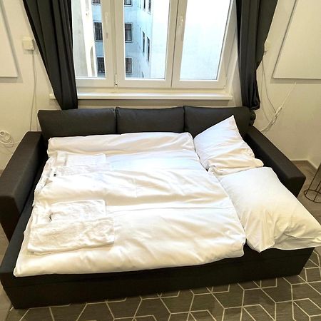 Modern, Smart And In The Heart Of The City Wien Eksteriør billede